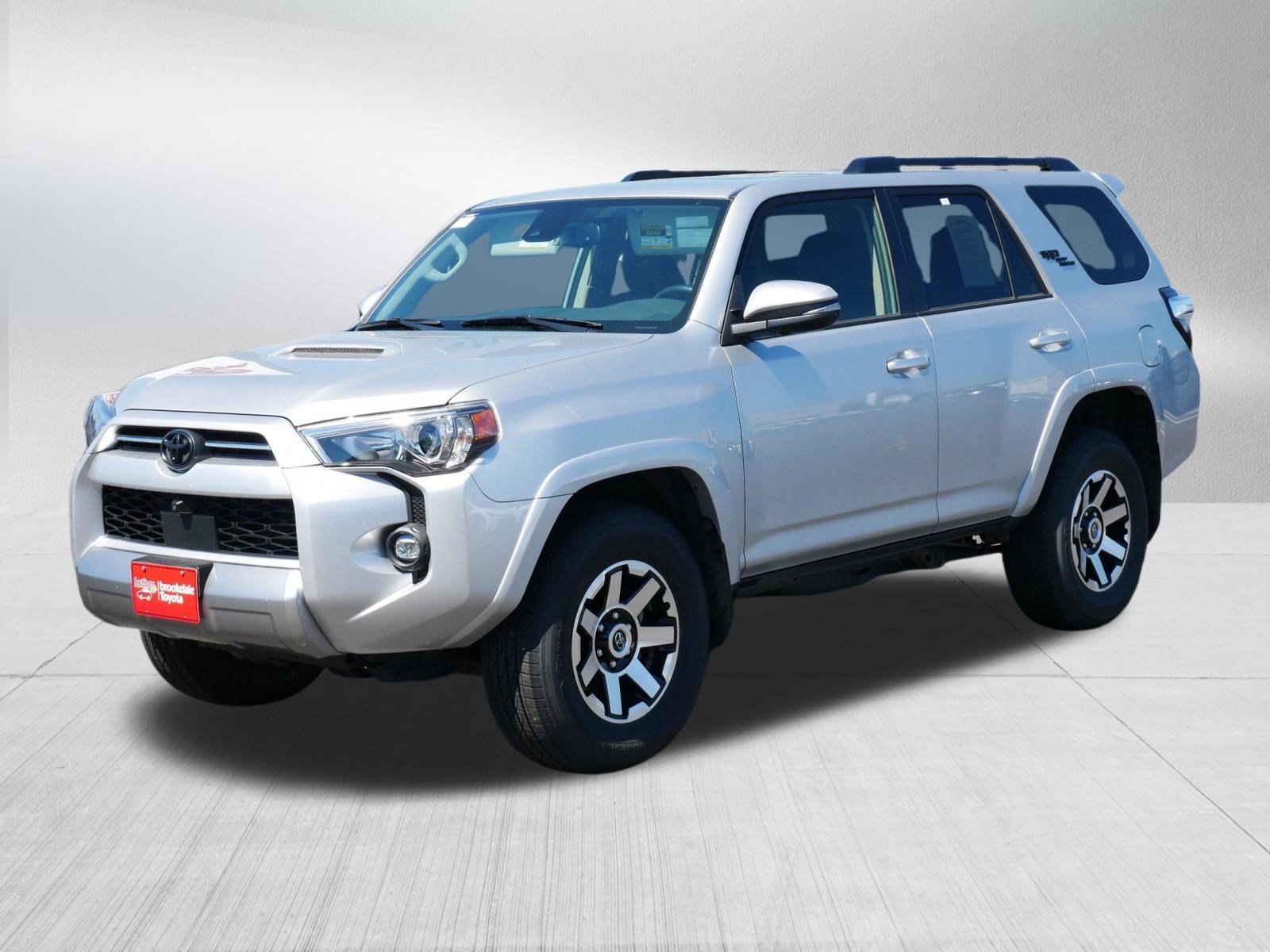 Certified 2023 Toyota 4Runner TRD Off-Road Premium w/ Off Road Premium Plus Package AWD/4WD image 3