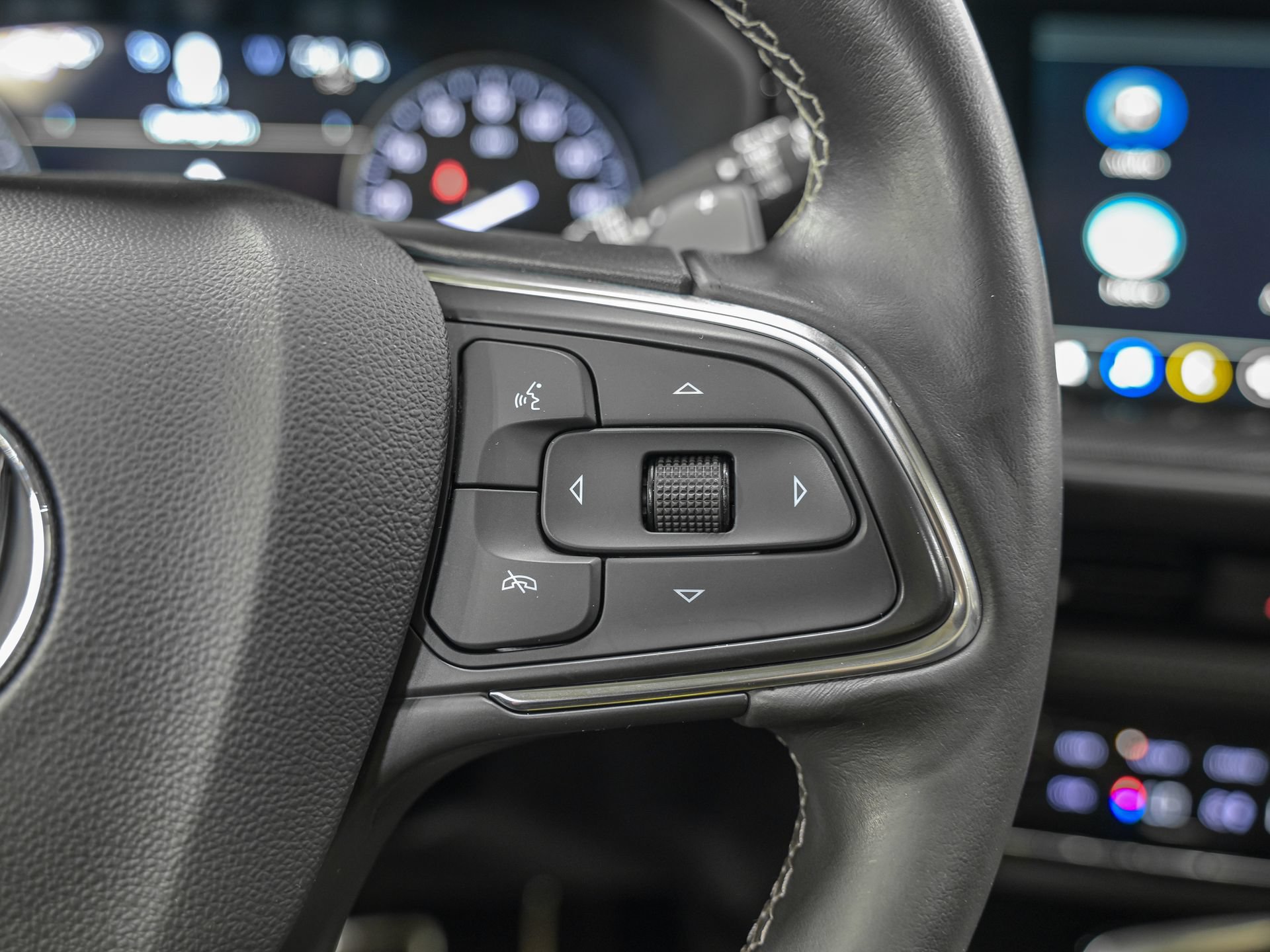 Used 2023 Buick Envision Essence w/ Sport Touring Package AWD/4WD image 20