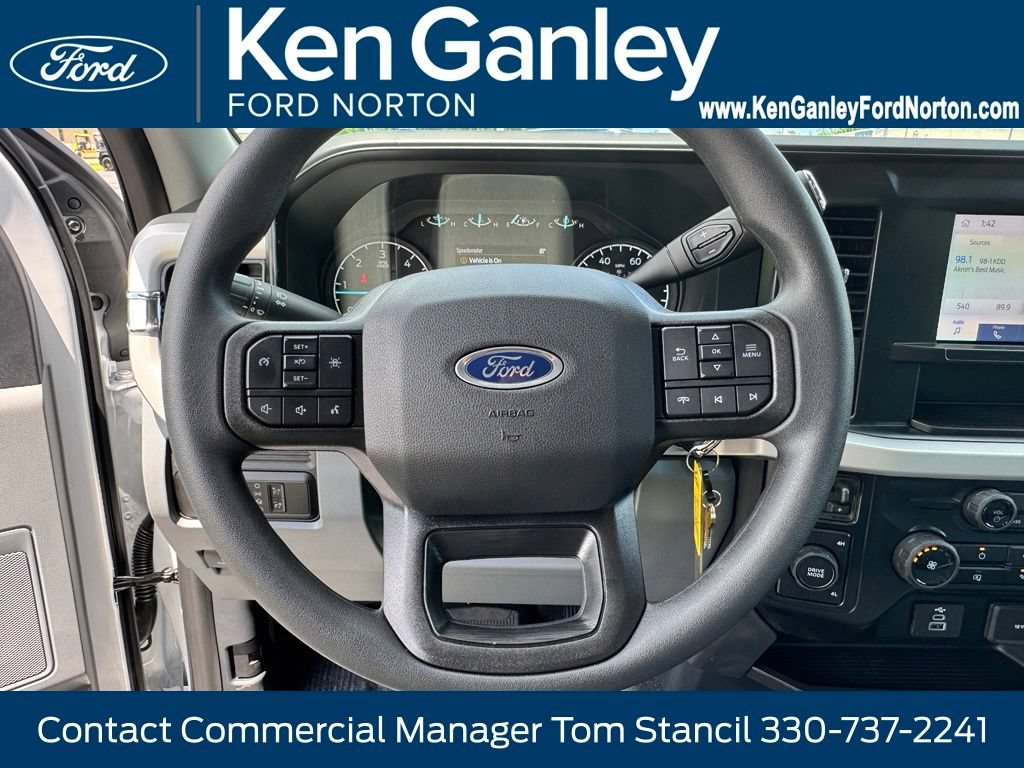 New 2026 Ford F550 4x4 Regular Cab Super Duty image 11