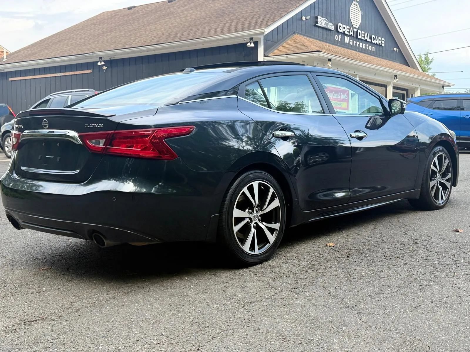 Used 2016 Nissan Maxima Platinum FWD image 9
