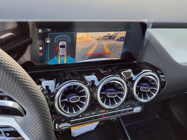New 2026 Mercedes-Benz GLA 35 AMG 4MATIC image 6