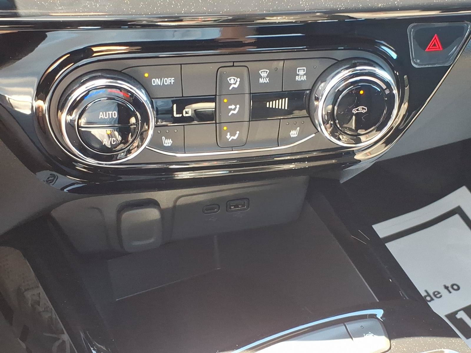 New 2026 Chevrolet Trax RS w/ Driver Confidence Package FWD image 19
