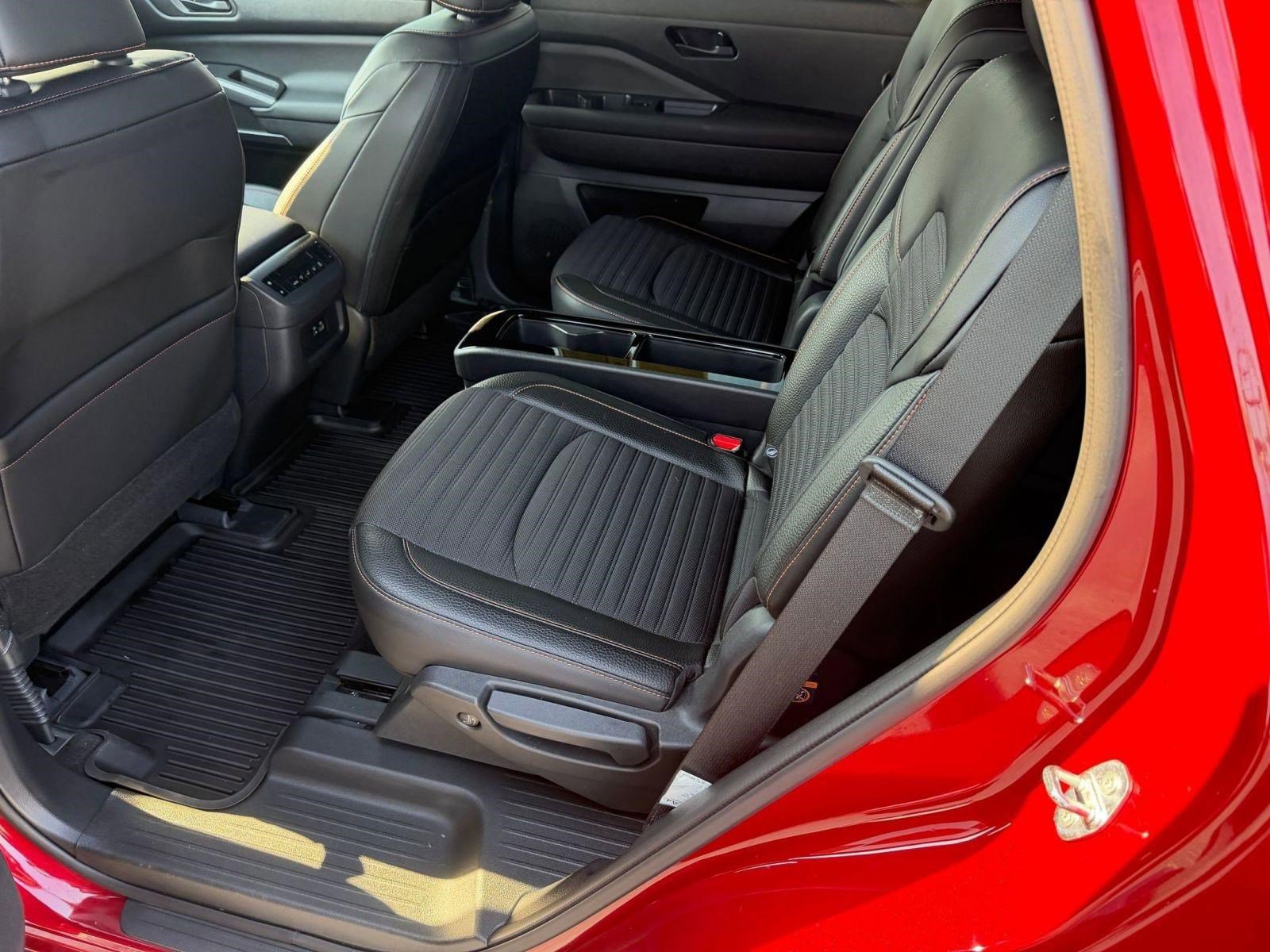 Certified 2024 Nissan Pathfinder Rock Creek image 14