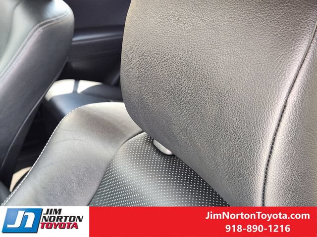Used 2023 Toyota 4Runner Limited AWD/4WD image 16