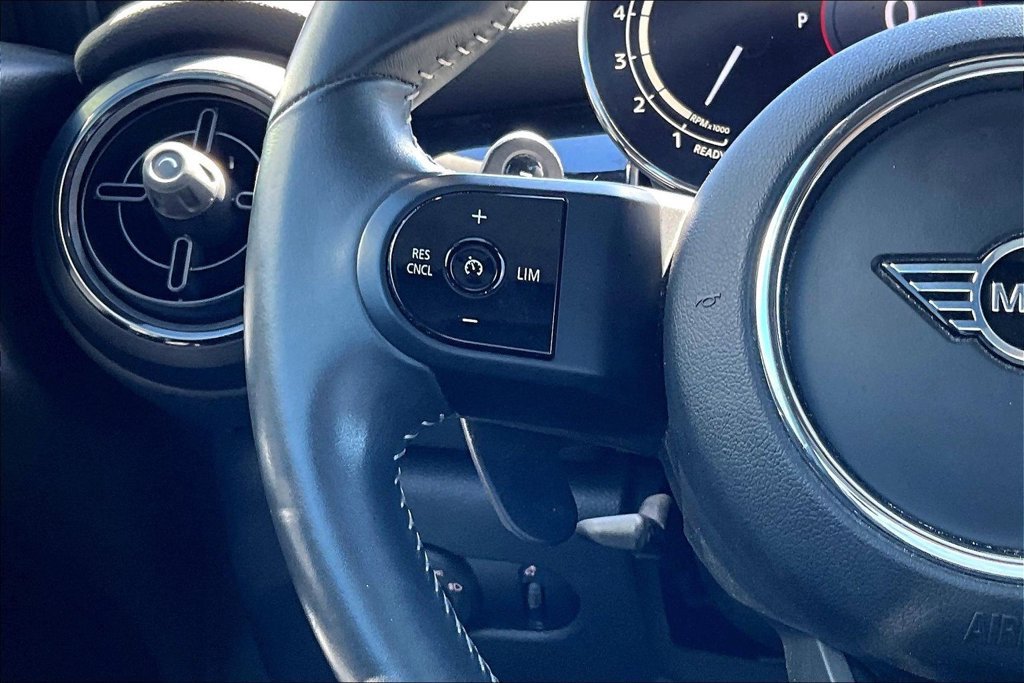 Used 2023 MINI Cooper S FWD image 16