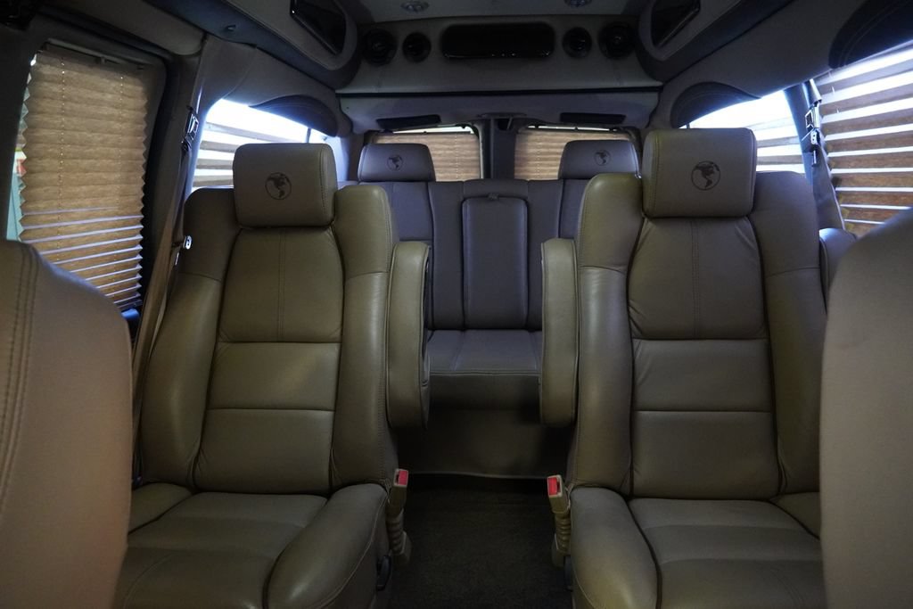 Used 2016 GMC Savana 2500 RWD image 29