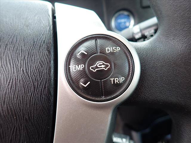 Used 2014 Toyota Prius C Three FWD image 10