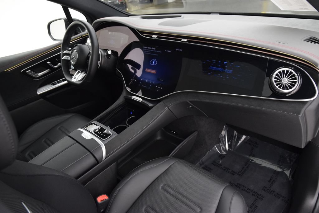 Used 2026 Mercedes-Benz EQE AMG 4MATIC SUV image 15