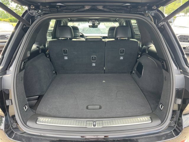 Used 2022 Jeep Grand Cherokee Summit AWD/4WD image 26