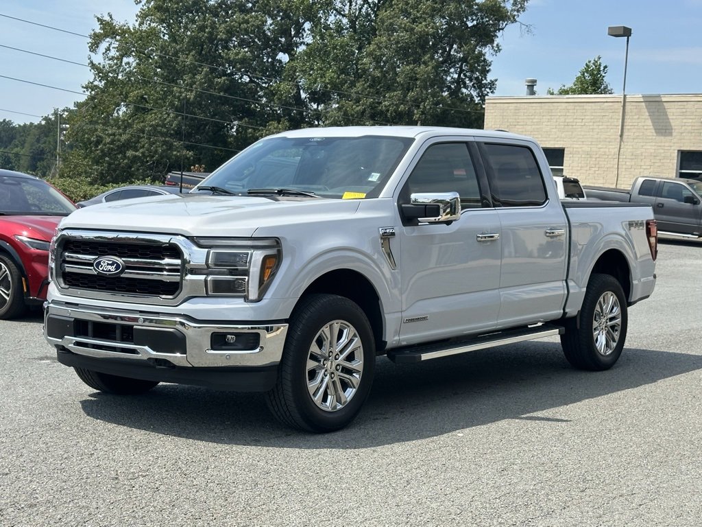 Used 2025 Ford F150 Lariat w/ Equipment Group 501A Mid image 2