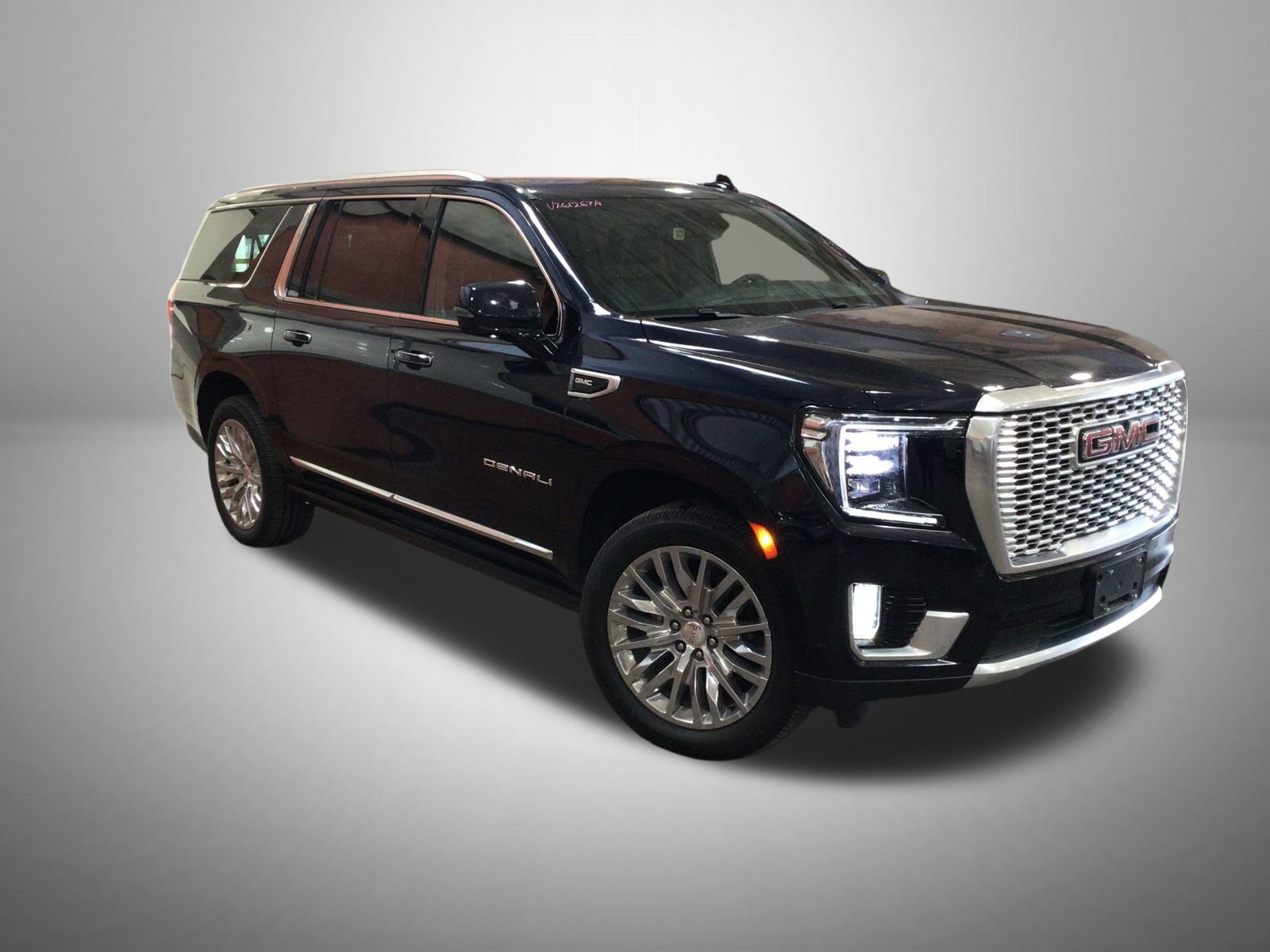 Used 2023 GMC Yukon XL Denali AWD/4WD image 5