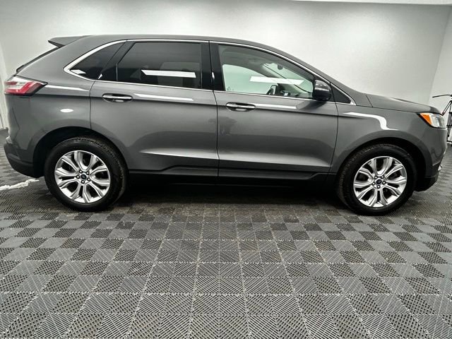 Used 2021 Ford Edge Titanium w/ Cargo Accessory Package image 10