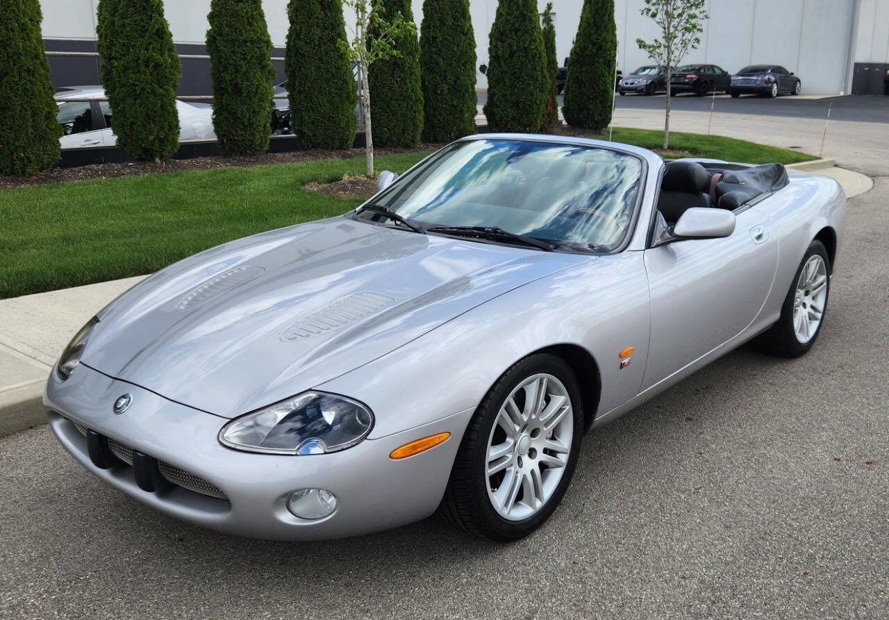 Used 2004 Jaguar XK8 Convertible image 18