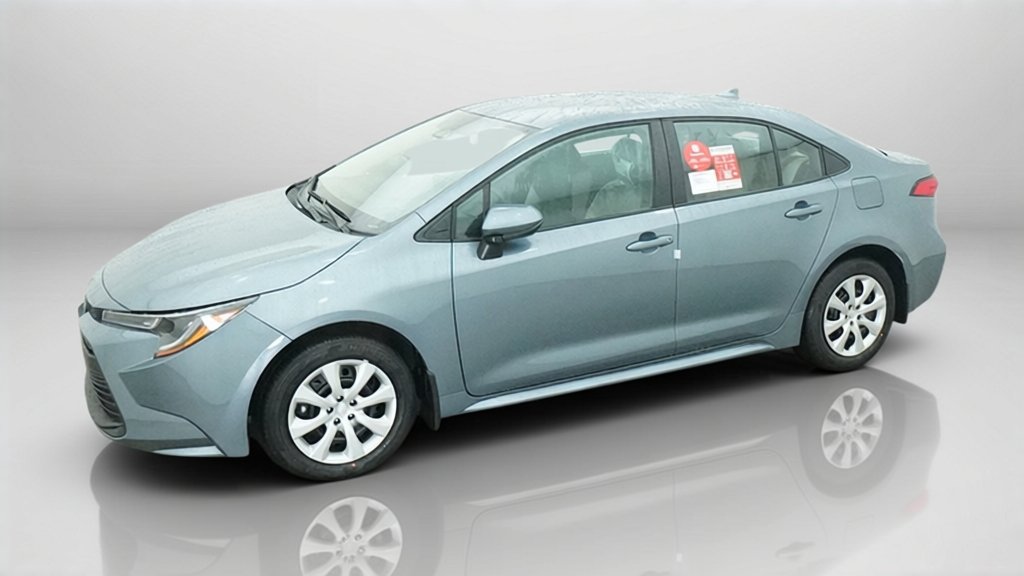 New 2027 Toyota Corolla LE FWD image 3