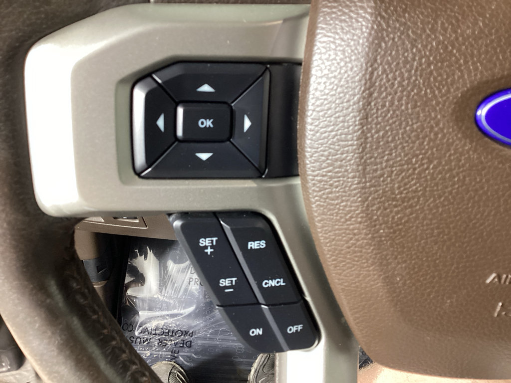 Used 2018 Ford F150 King Ranch w/ Equipment Group 601A Luxury AWD/4WD image 23