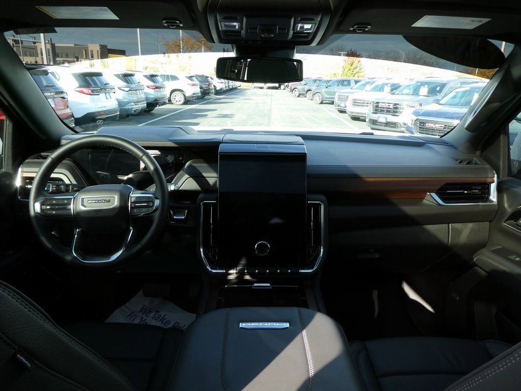 Certified 2025 GMC Yukon Denali image 35