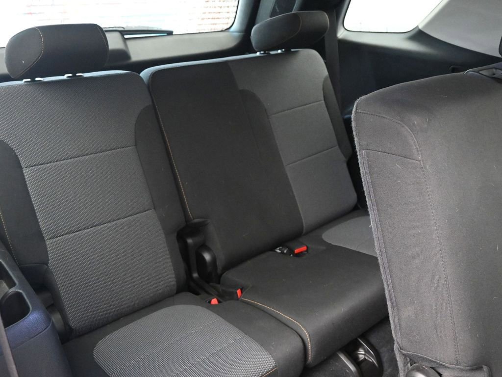 Used 2021 Chevrolet Traverse LT image 20