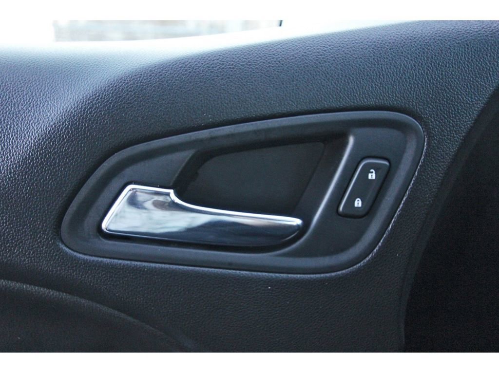 Used 2018 GMC Canyon SLE w/ SLE Convenience Package image 24