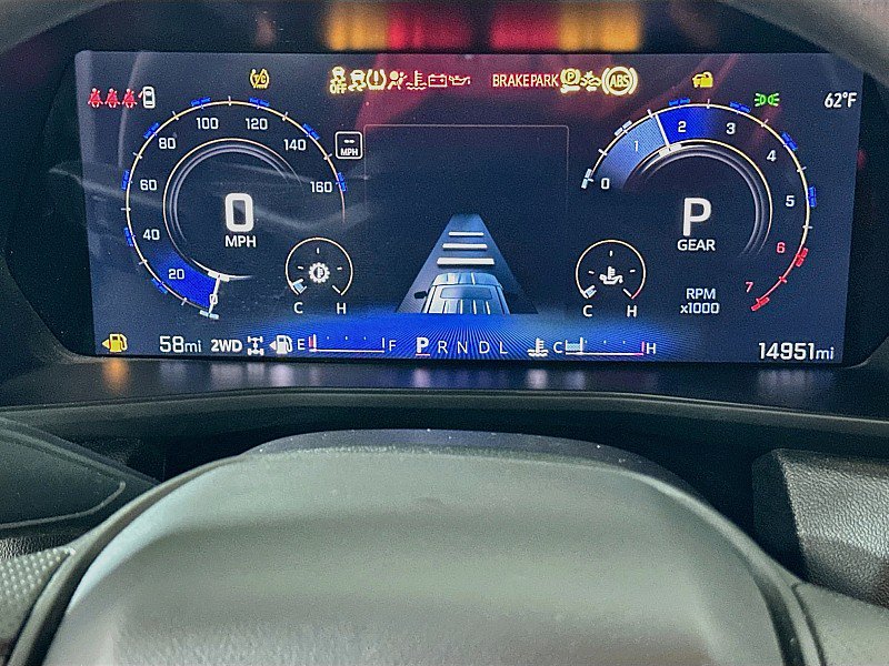 Used 2024 Chevrolet Colorado W/T w/ WT Convenience Package II AWD/4WD image 13