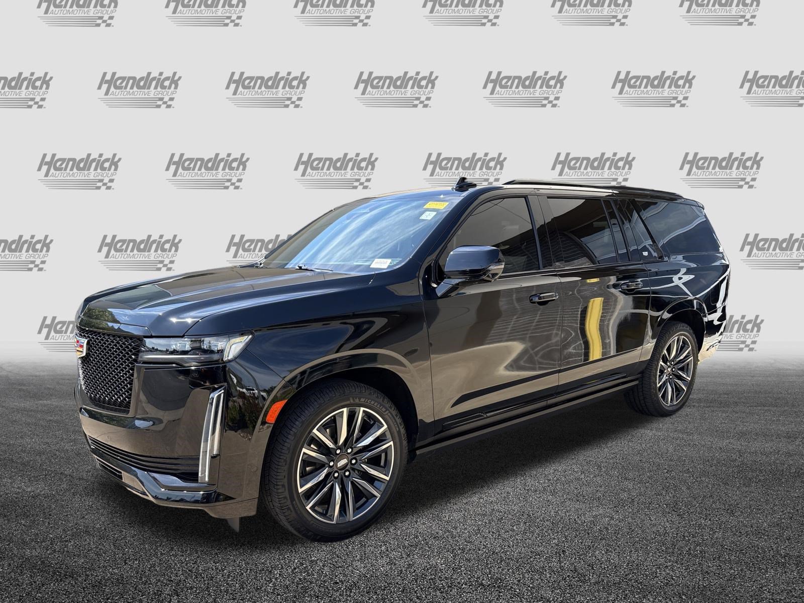 Used 2024 Cadillac Escalade ESV Sport w/ Touring Package AWD/4WD image 5