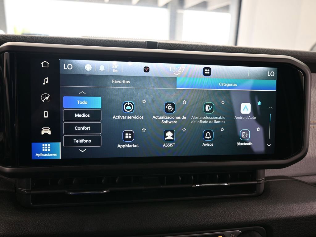 Used 2024 Jeep Gladiator Willys image 19