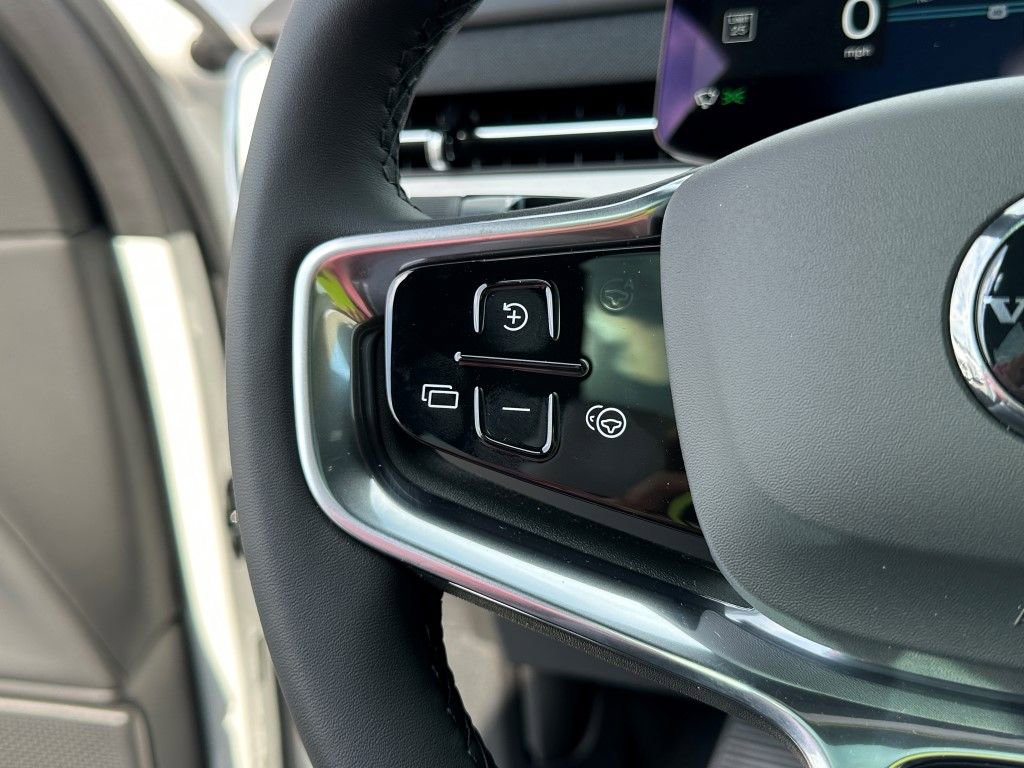 New 2025 Volvo EX90 Ultra AWD/4WD image 29