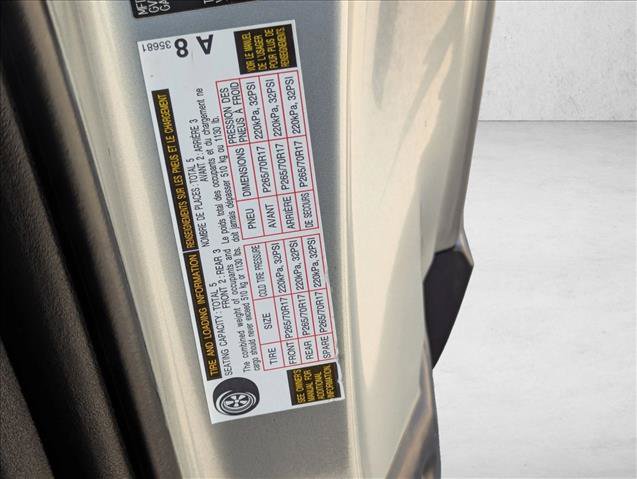 Used 2010 Toyota FJ Cruiser 4WD image 23