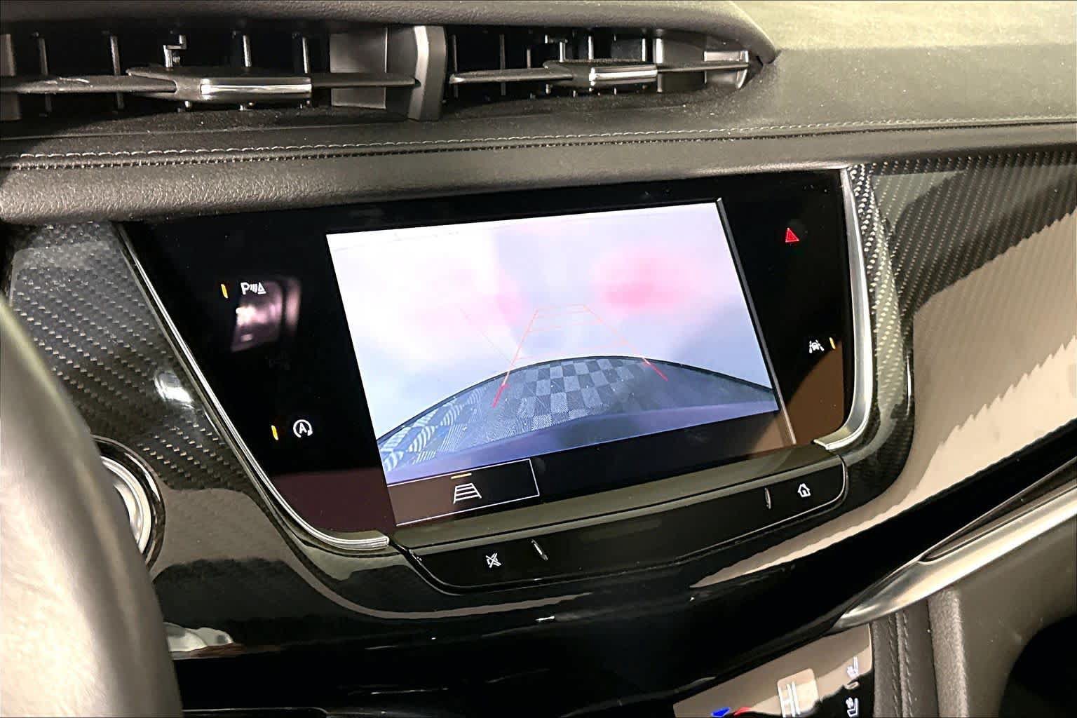 Used 2025 Cadillac XT6 Sport AWD/4WD image 26