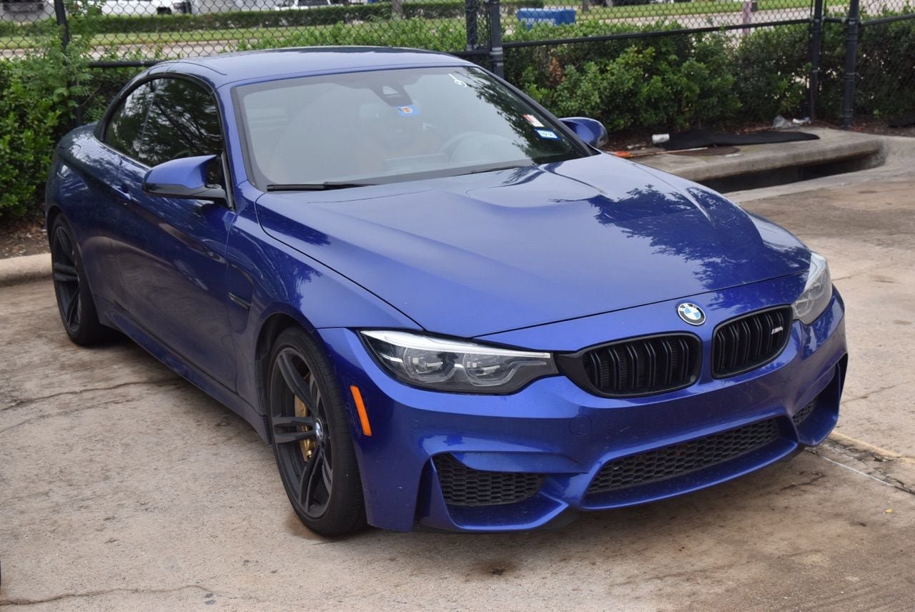 Used 2020 BMW M4 Convertible w/ Competition Package RWD image 4
