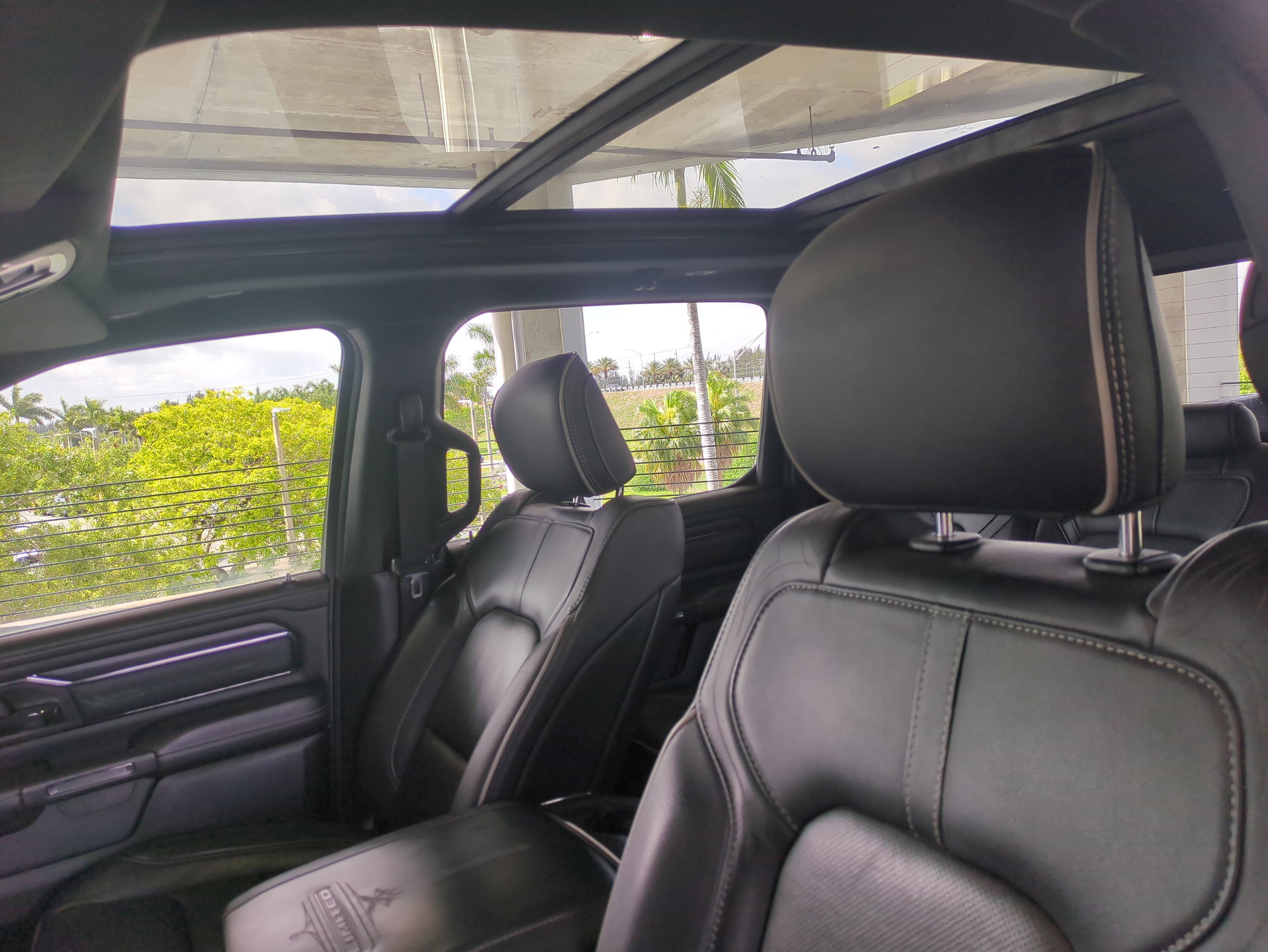 Used 2022 RAM 1500 Limited image 21