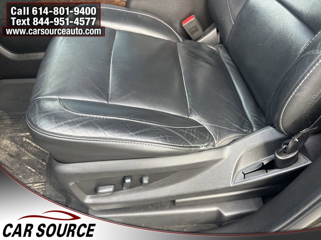 Used 2018 Chevrolet Tahoe LT image 11