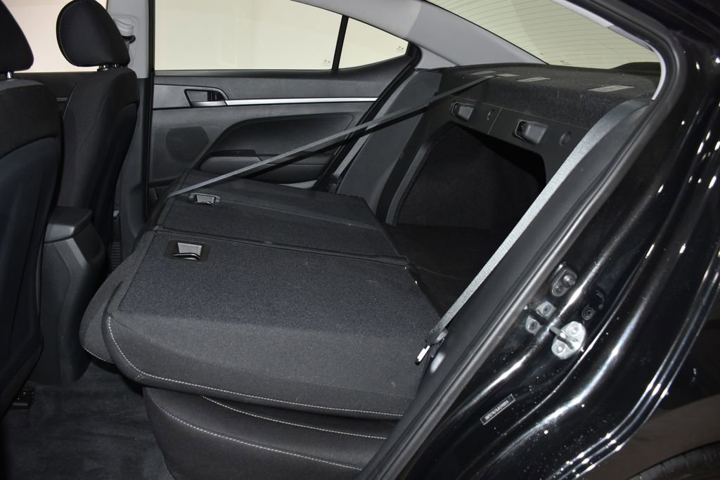 Used 2018 Hyundai Elantra SE w/ Cargo Package image 27