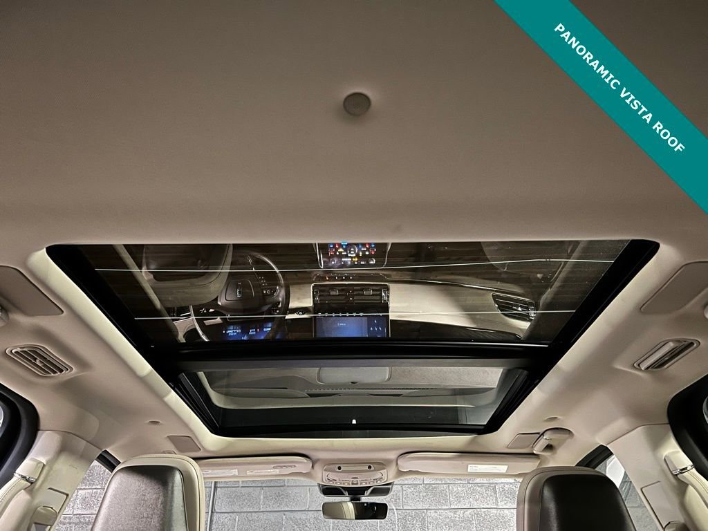 Used 2024 Lincoln Navigator Reserve image 4