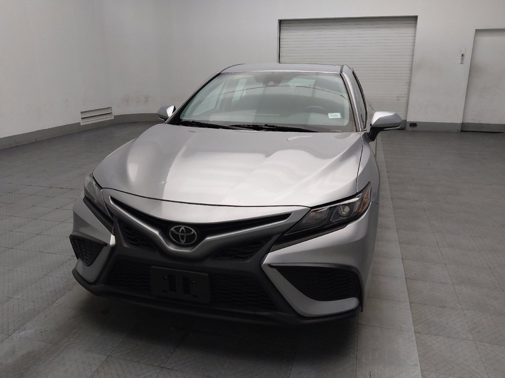 Used 2022 Toyota Camry SE image 15