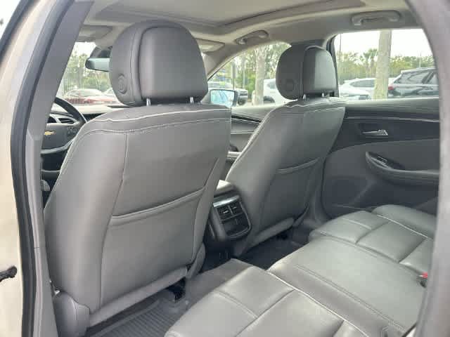Used 2014 Chevrolet Impala LTZ FWD image 24