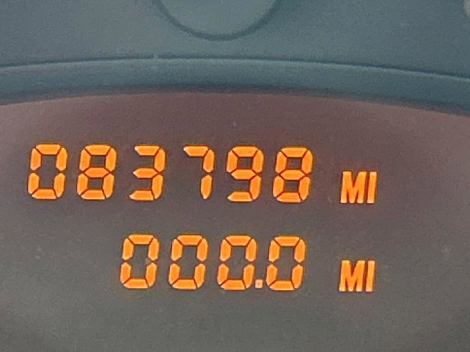 Used 2001 Porsche Boxster 2dr Roadster 5-Spd Manual image 16