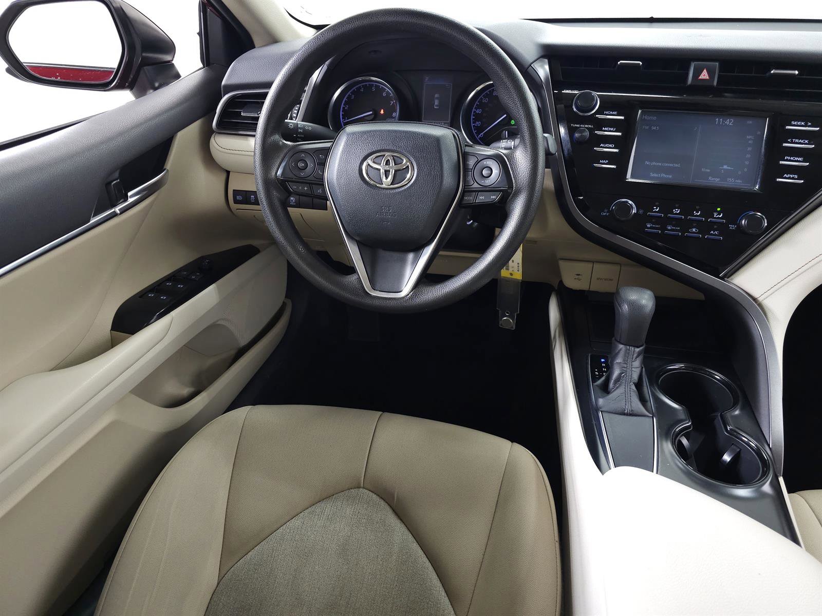 Used 2019 Toyota Camry LE image 16