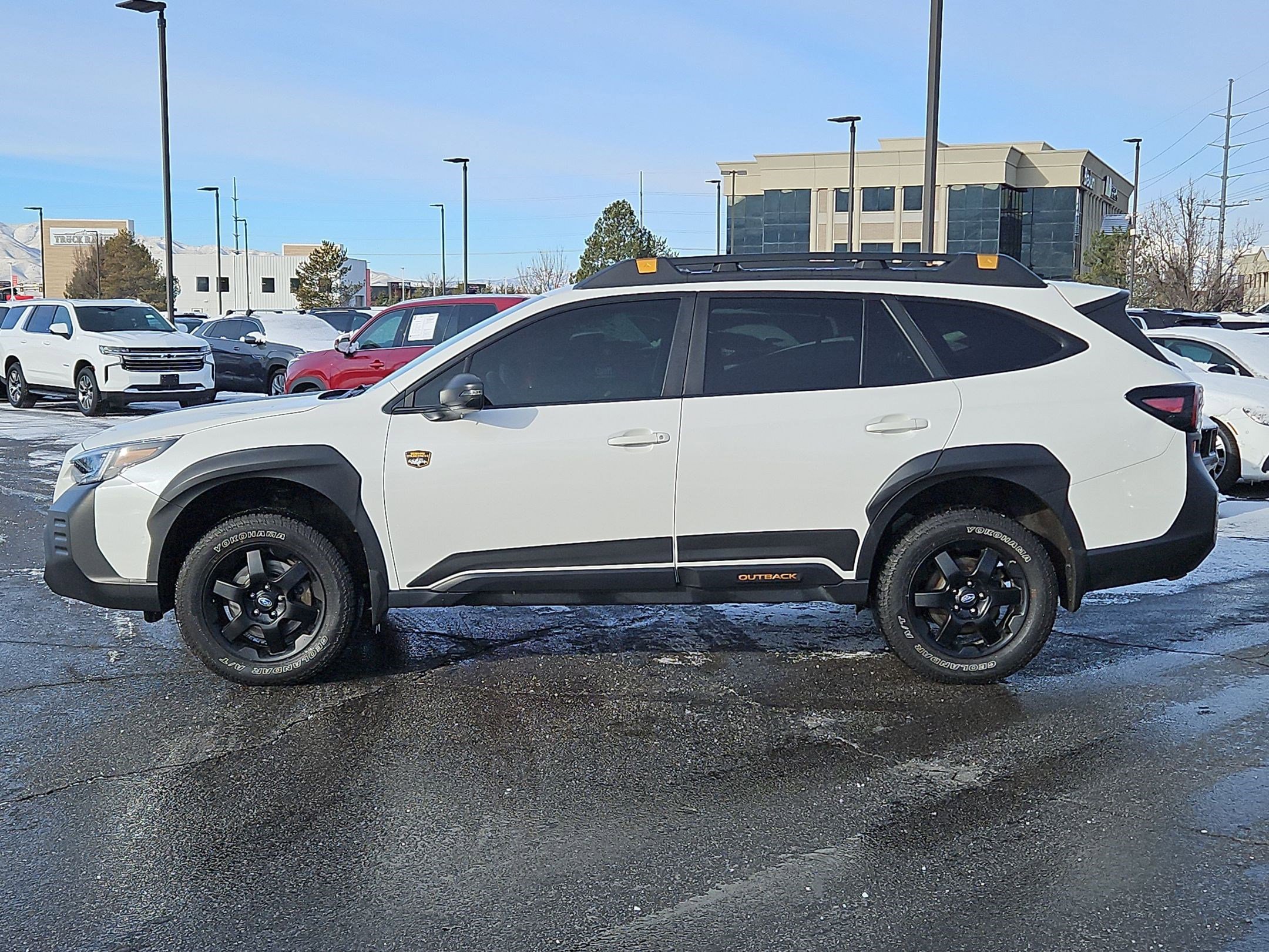 Used 2022 Subaru Outback Wilderness w/ Wilderness Package image 10