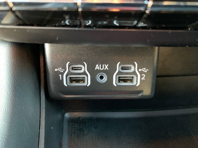 Certified 2024 Dodge Durango GT w/ Blacktop Package image 30