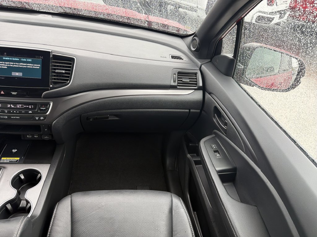 Used 2024 Honda Passport EX-L image 18