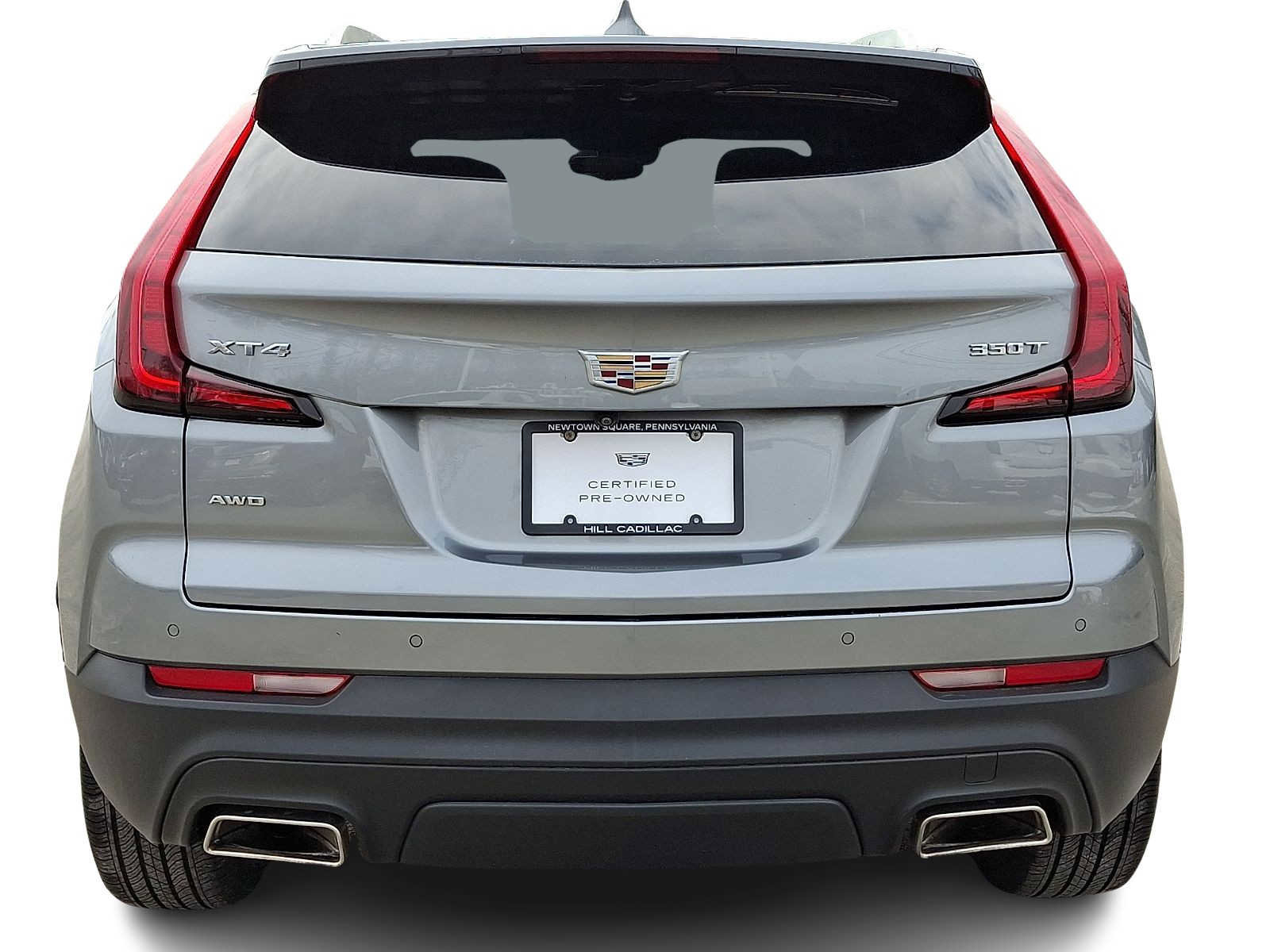 Certified 2023 Cadillac XT4 Luxury w/ Cold Weather Package image 4