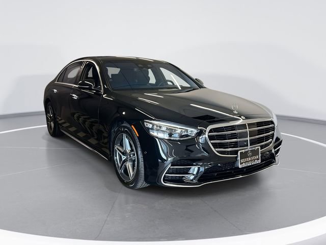 Used 2023 Mercedes-Benz S 500 S 500 image 3