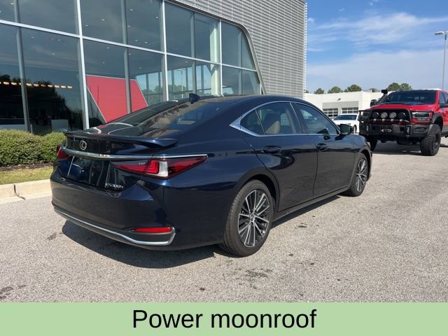 Used 2025 Lexus ES 300h w/ Premium Package image 7
