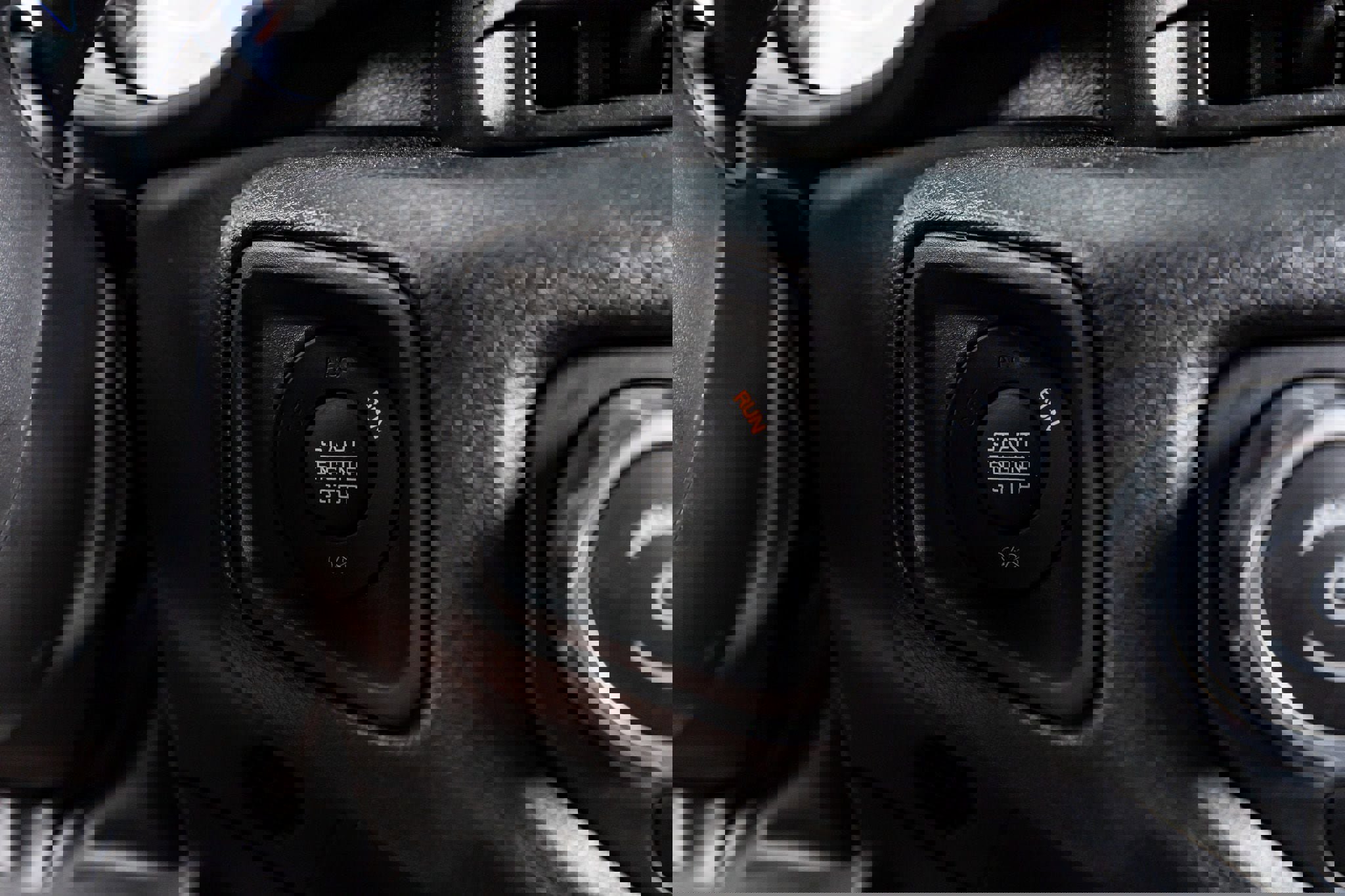 Used 2025 Jeep Wrangler Sport S image 22