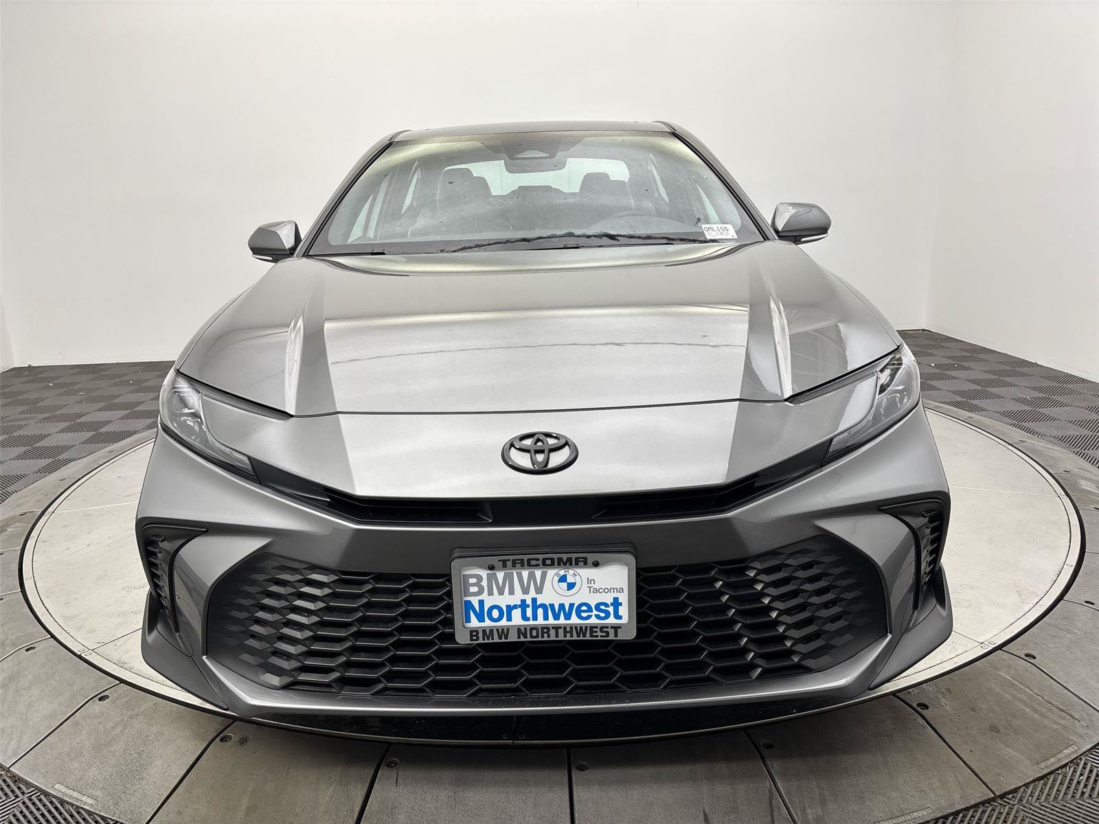 Used 2025 Toyota Camry SE w/ Multimedia Upgrade Package AWD/4WD image 14