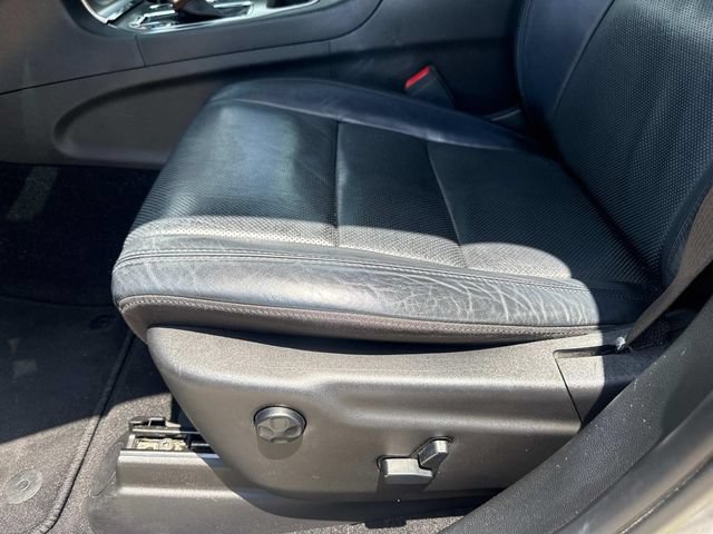 Used 2020 Jeep Grand Cherokee Limited w/ Luxury Group II RWD image 25