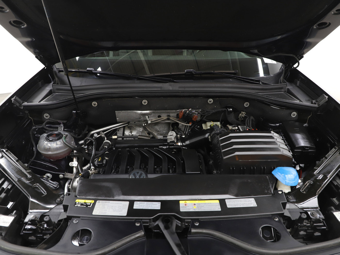 Used 2021 Volkswagen Atlas SEL Premium w/ MDO Package (Bench Seat) image 37