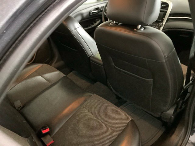Used 2015 Chevrolet Malibu LT w/ Power Convenience Package FWD image 33