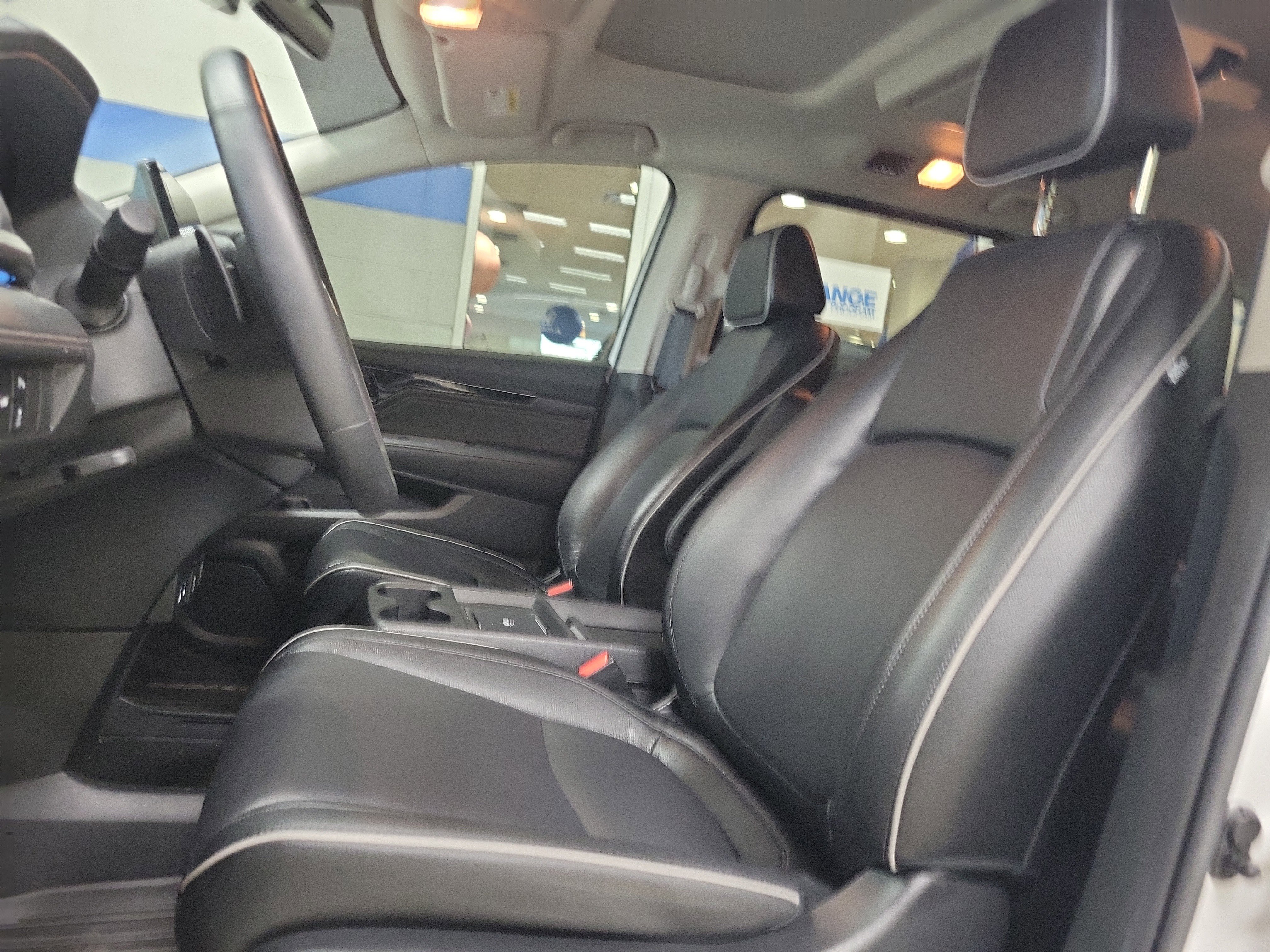 Certified 2025 Honda Odyssey Touring image 20