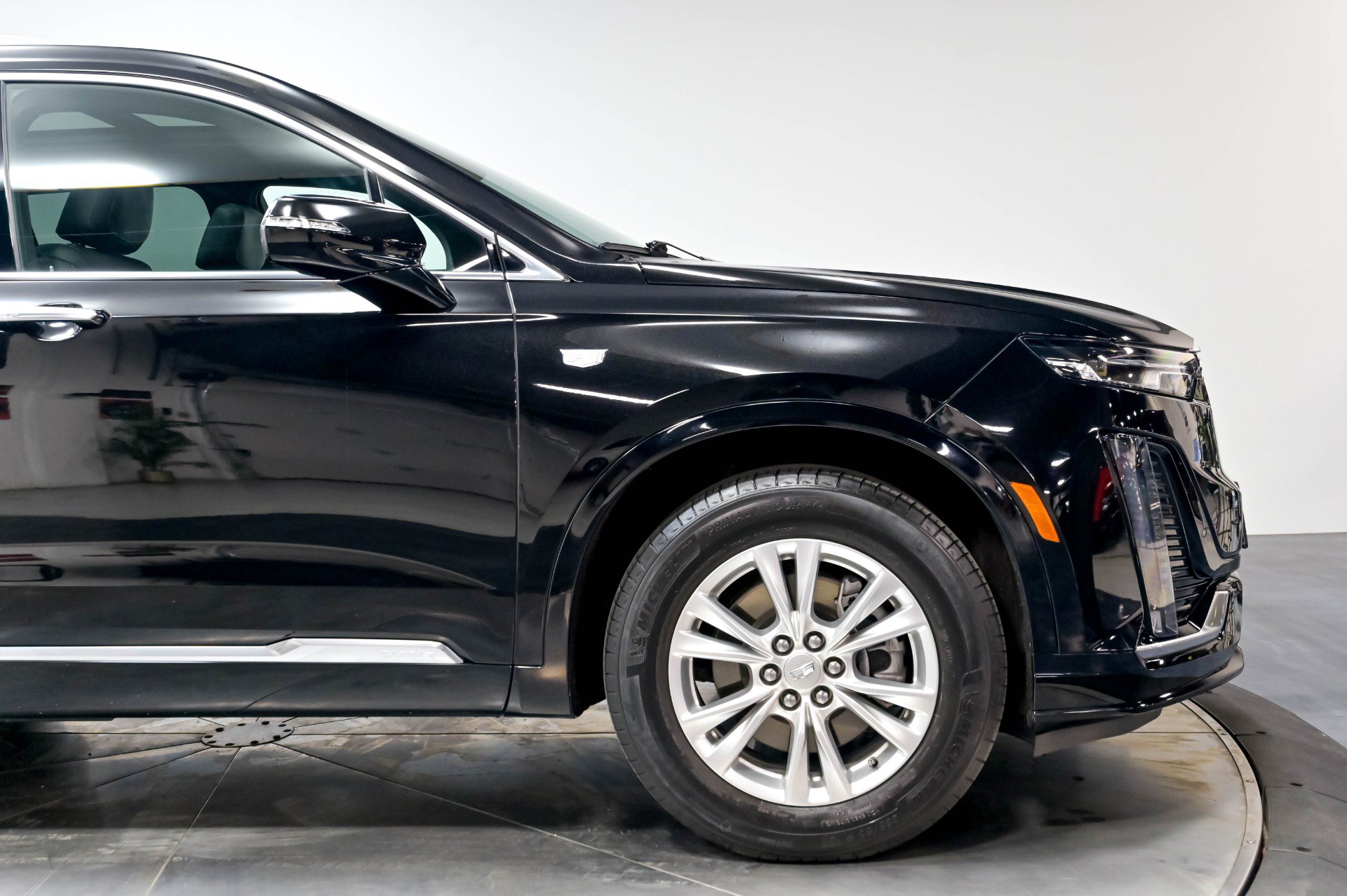 Used 2022 Cadillac XT6 Luxury FWD image 21